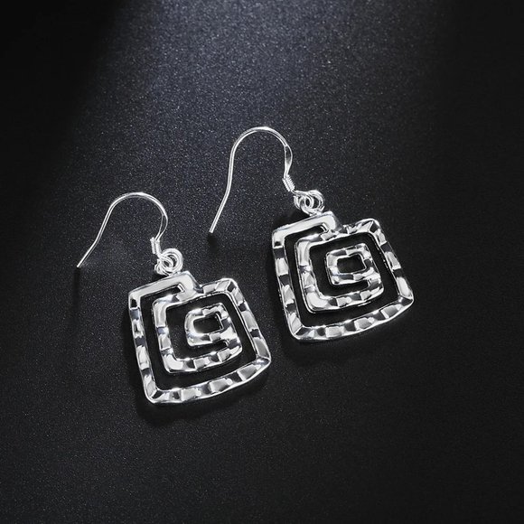 Gorgeous Sterling Silver Square Geometric Hanging Earrings - Picture 4 of 8